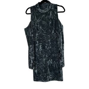 Lulu’s‎ Blue Velvet Cold Shoulder Long Sleeve Dress
